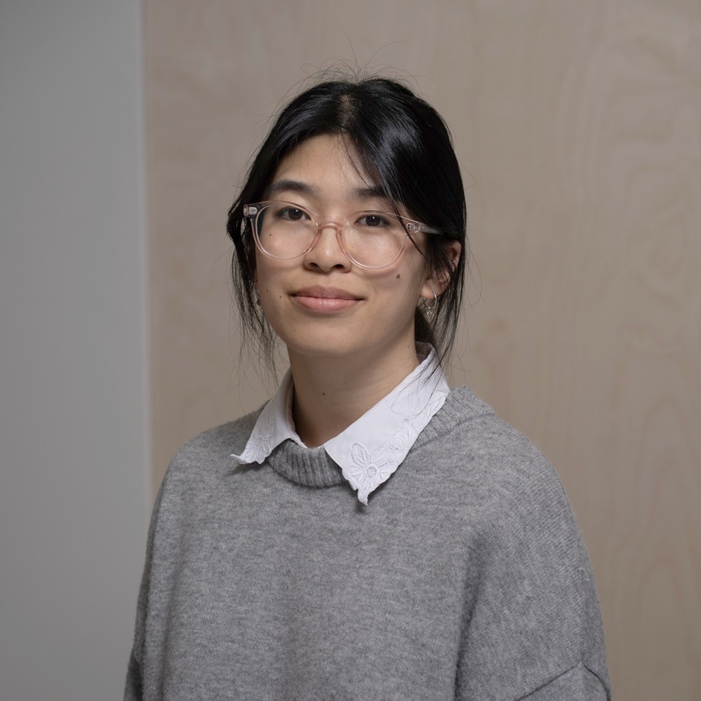 Julia Lin